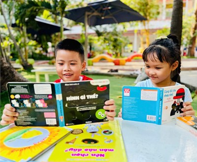 Trường Mầm non Họa Mi 3 tổ chức Ngày hội đọc sách cho các bé.