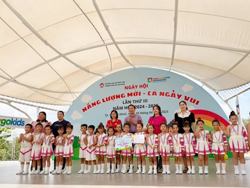 Trường Mầm Non Long Hòa tham gia ngày hội phát triển vận động cho trẻ mẫu giáo “Năng lượng mới cả ngày vui” cấp thành phố năm học 2024-2025 vào ngày 10 tháng 4 năm 2025 tại trường MN Nam Sài Gòn, Quận 7 với phần thi thể dục đồng diễn. Kết quả Đạt giải nhất