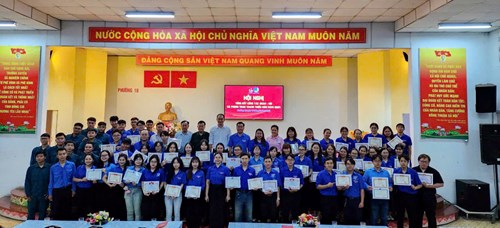 Chi đoàn trường mầm non 10a tham gia  hội nghị tổng kết công tác đoàn – hội năm 2024 và triển khai phương hướng, nhiệm vụ trọng tâm năm 2025 do phường 10 tổ chức