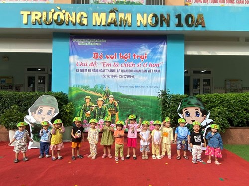 Các bé lớp 19-24 tháng hưởng ứng chào mừng kỷ niệm  80 năm ngày thành lập Quân đội Nhân dân Việt Nam (22/12/2024) 