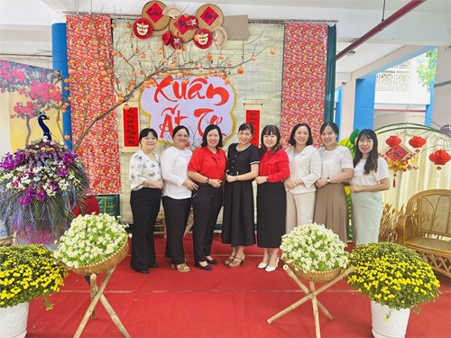 Các cô giáo trường mầm non 10 hoàn thành phần thi thực hành giáo viên giỏi cấp quận năm học 2024-2025