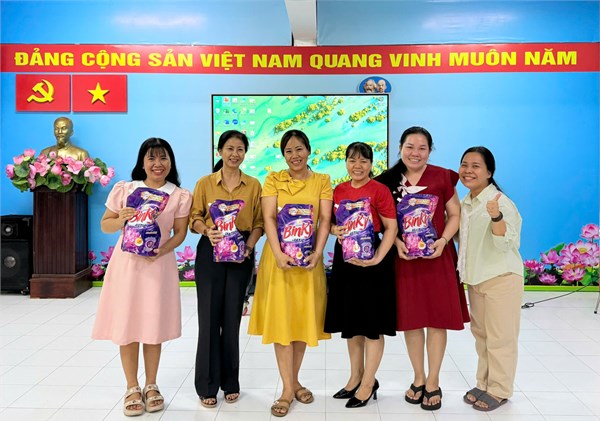 Công đoàn mừng sinh nhật Công đoàn viên tháng 6