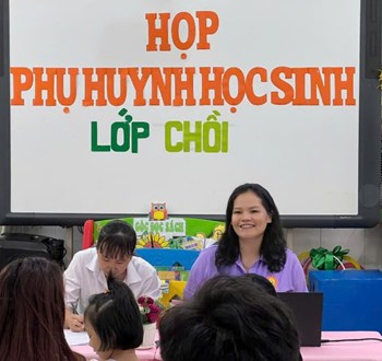 Họp phụ huynh cuối năm học 2024 - 2025