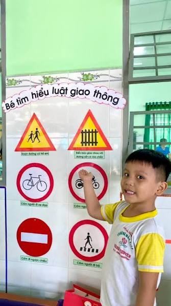 Mục tiêu việc giáo dục an toàn giao thông cho trẻ trong độ tuổi mầm non.