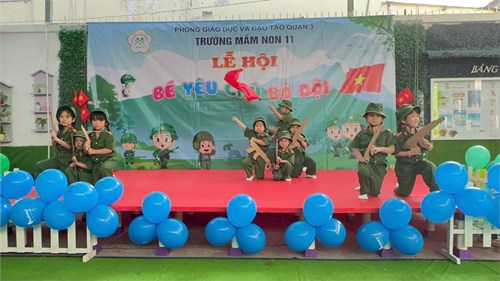 Lễ hội bé yêu chú bộ đội