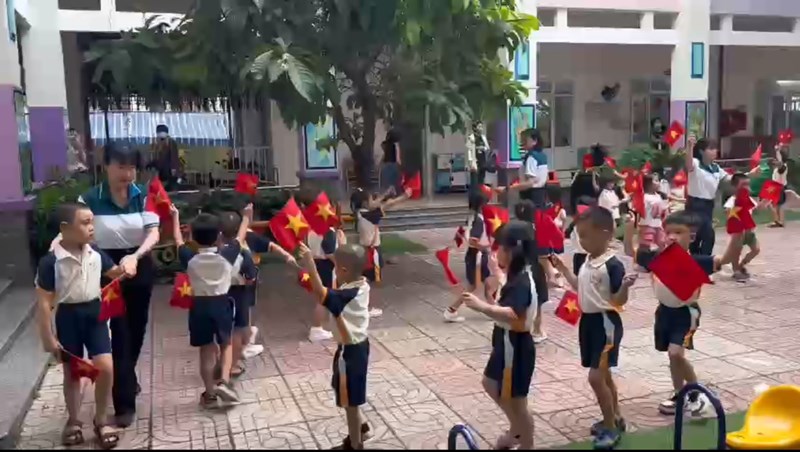Chà0 mừng kỷ niệm 50 giải phóng miền nam thống nhất đát nước. ( 30/04/1975 – 30/04/2025)