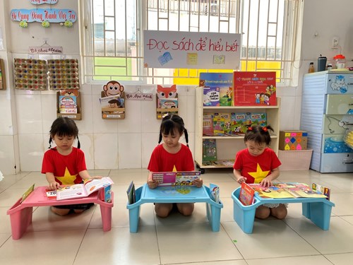Đọc sách - làm giàu tri thức, nuôi dưỡng khát vọng, thúc đẩy đổi mới sáng tạo