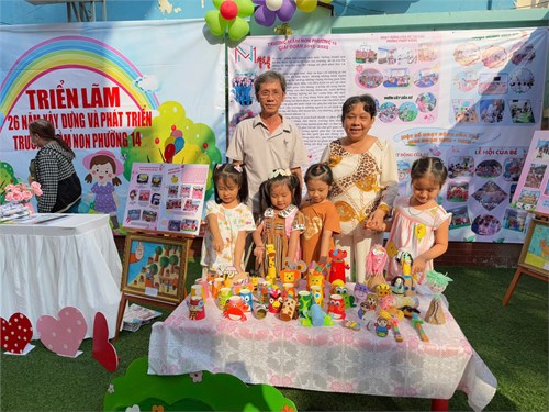 Ngày hội triển lãm 26 năm xây dựng và phát triển trường mầm non phường 14
