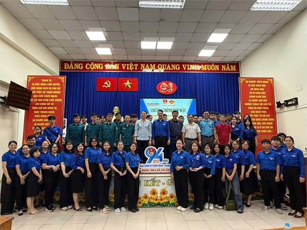 Chi đoàn Mầm non 14 tham gia Chương trình họp mặt kỉ niệm 94 năm ngày thành lập Đoàn TNCS Hồ Chí Minh (26/03/2031- 26/03/2025)