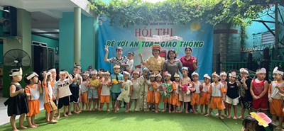 Hội thi: Bé với an toàn giao thông 