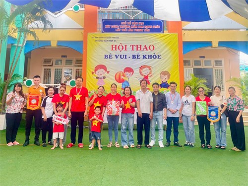 Trường Mầm non 15 tổ chức Hội thao Bé vui - Bé khỏe năm học 2024 - 2025 cho các bé khối Mầm.
