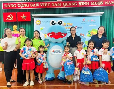 Chúc mừng các Bé trường Mầm non 19/5 đã đạt giải cao trong Hội thi “Bé vẽ sáng tạo cùng Bitex” cấp Quận Năm học 2024-2025.