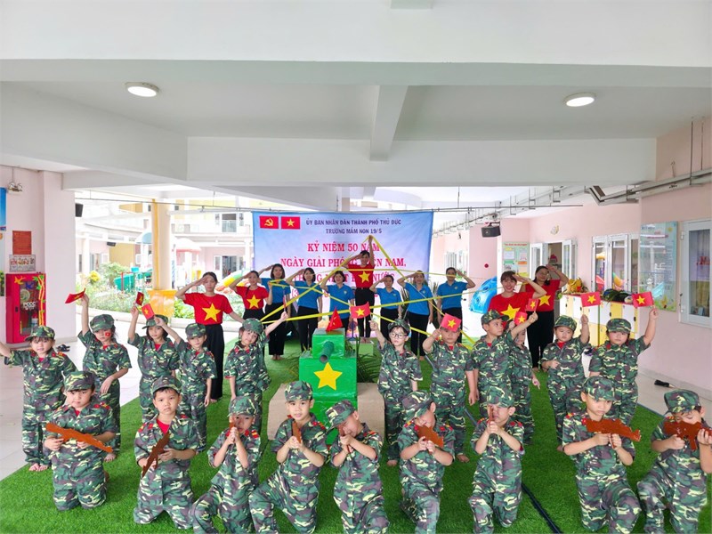 🌻Hào hùng khí thế 30/4 – Bé vui ngày hội thống nhất🌻