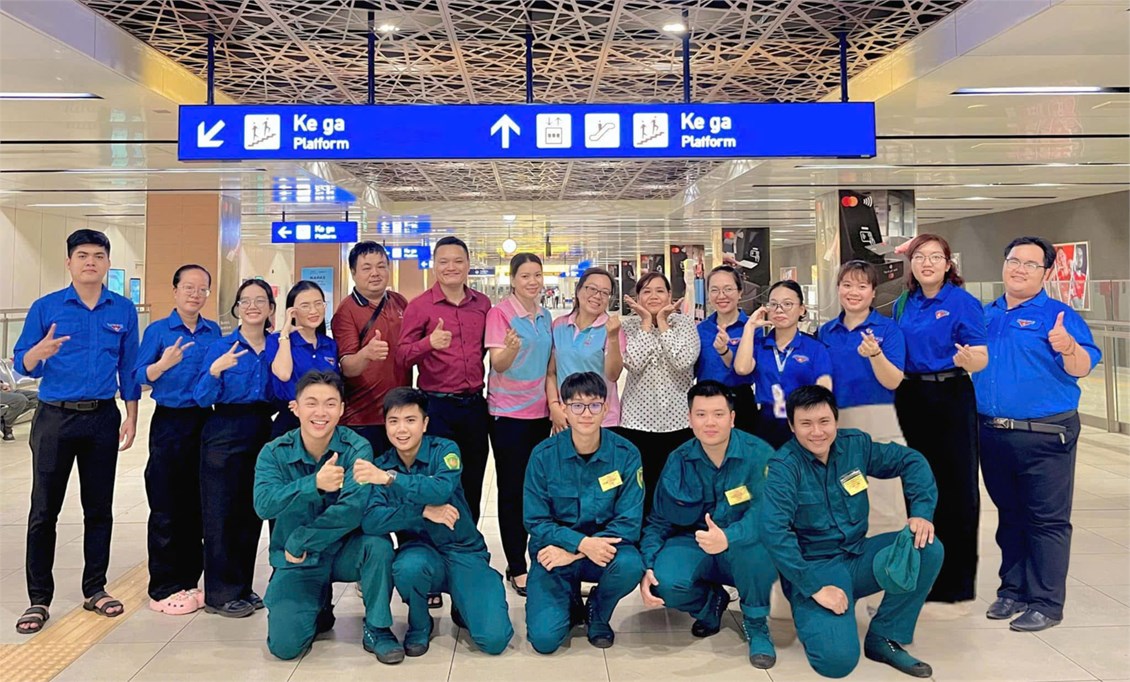 Đoàn viên tham gia trải nghiệm hành trình thành phố tôi yêu.