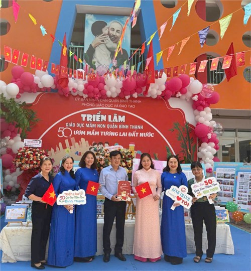 Triển lãm 50 năm giáo dục mầm non Bình Thạnh