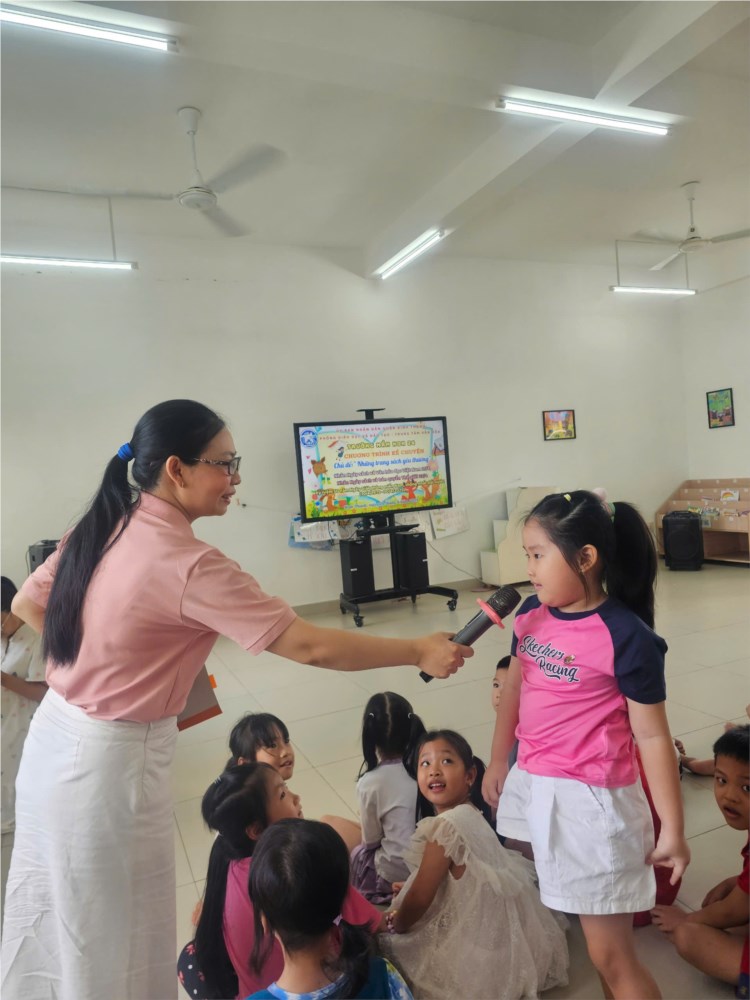 <a href="/tin-tuc-su-kien/chuong-trinh-ke-chuyen-chu-de-nhung-trang-sach-yeu-thuong/ctfull/28470/751218">Chương trình kể chuyện chủ đề:  Những Trang sách<span class=bacham>...</span></a>