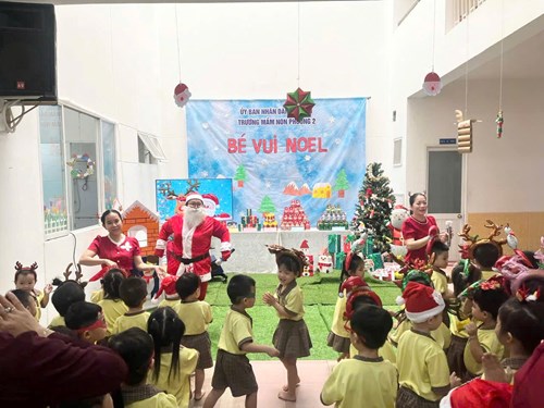 Lễ hội         Bé vui Noel        