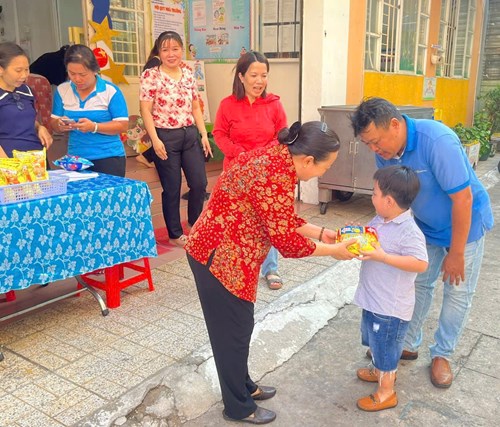 Ngày hội     Mái trường Mầm non     năm học 2024 - 2025