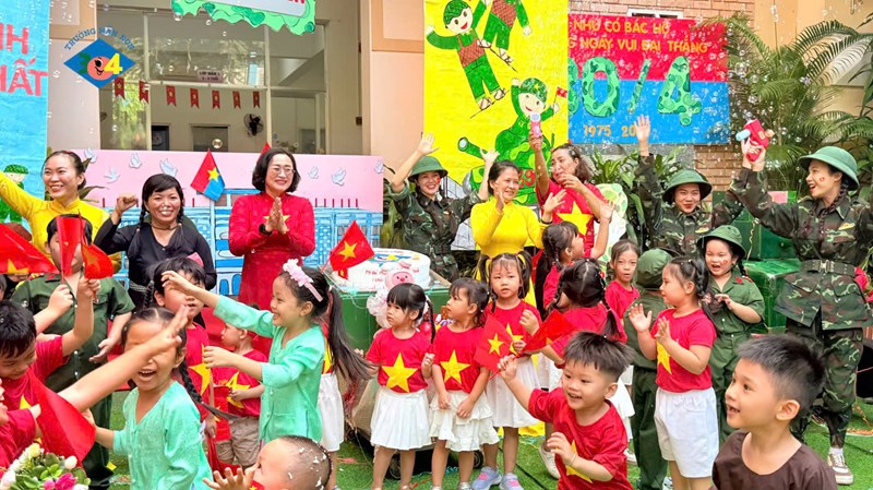 Trường Mầm non 30/4 tổ chức Ngày hội  Bé là chú bộ đội tí hon” và mừng ngày thành lập trường hướng tới Kỷ niệm 50 năm Ngày Giải phóng miền Nam, thống nhất đất nước (30/4/1975 – 30/4/2025)
