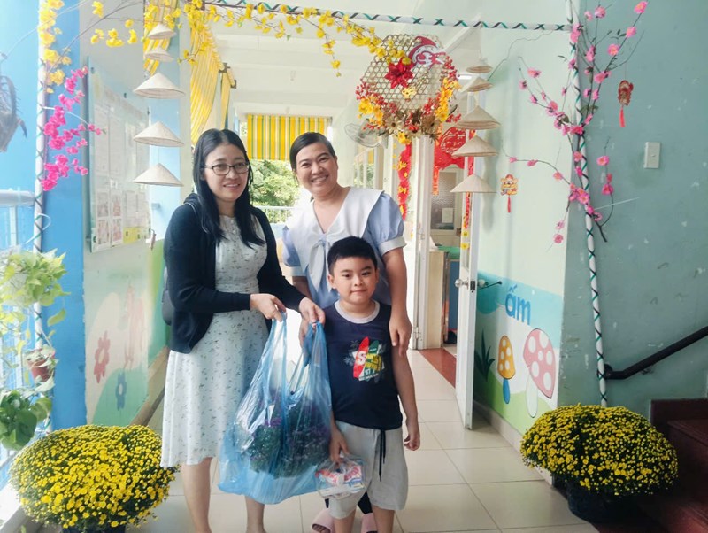 Hoạt động Phối hợp cùng phụ huynh   Mùa xuân của bé  - Lớp 5-6 tuổi(1)