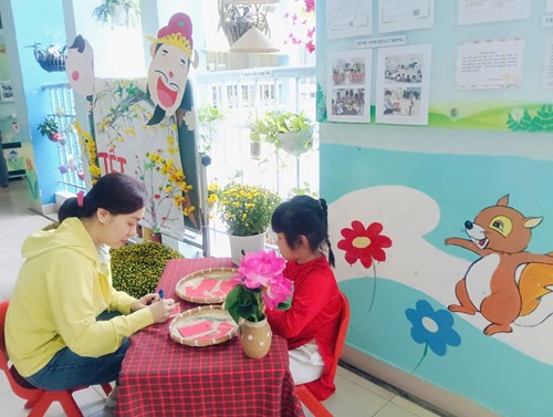 Hoạt động Phối hợp cùng phụ huynh   Mùa xuân đến rồi  - Lớp 5-6 tuổi(1)