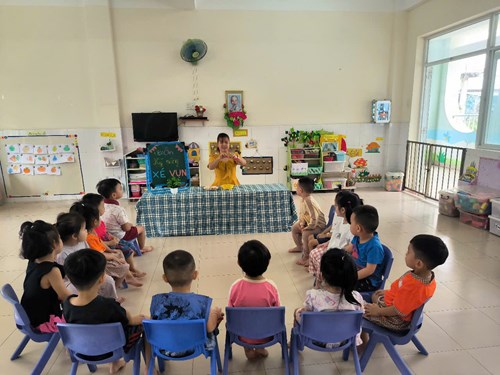ĐỀ TÀI: ÔN KĨ NĂNG XE VỤN. Lớp: 3-4 tuổi(3)