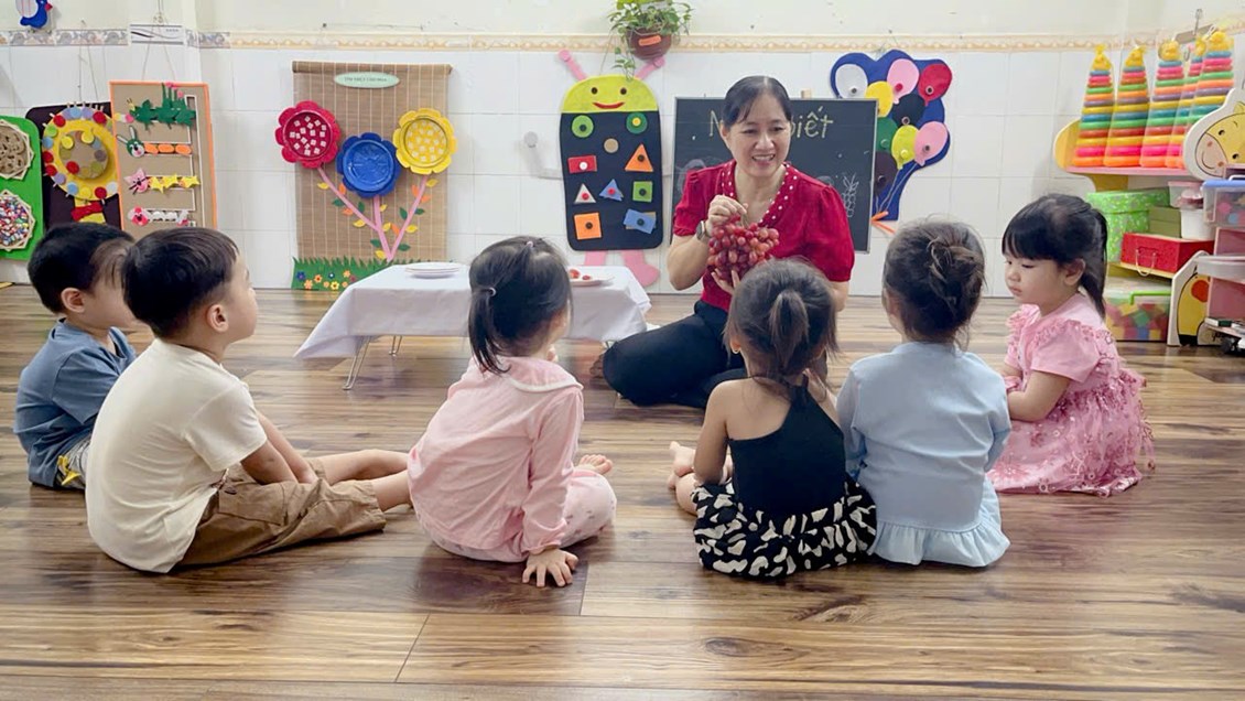 Đề Tài: Nhận Biết Qủa Nho. Nhóm Nhà Trẻ ( 24 - 36 tháng)