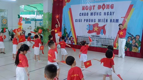 Đồng diễn mừng 50 năm thống nhất đất nước (30/4/1975 - 30/4/2025)