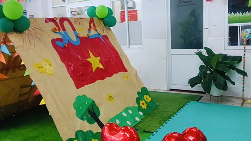 Hoạt động phối kết hợp cùng phụ huynh   Tiểu trại của bé  - Lớp 5-6 tuổi(1)