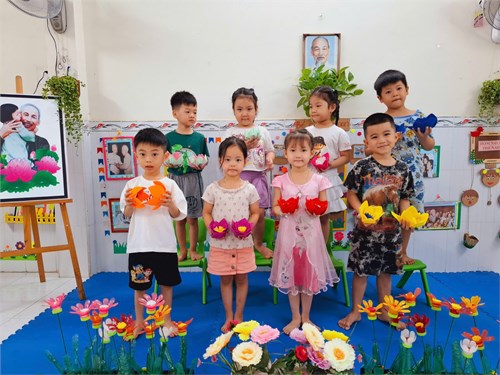VĐTN : Nhớ ơn Bác - Lớp 4-5 tuổi (1)