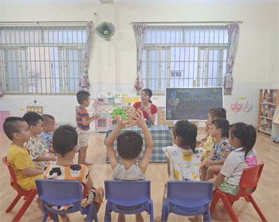 Đề tài: BIẾT PHÒNG TRÁNH NHỮNG ĐỒ VẬT NGUY HIỂM. Lớp: 3-4 tuổi(2)