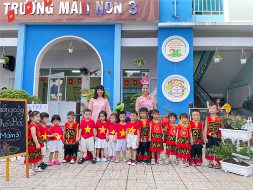 Hoạt động   Trồng cây nhớ Bác   Kỷ niệm 135 Ngày sinh Chủ tịch Hồ Chí Minh vĩ đại ( 19/5/1890 - 19/5/2025)