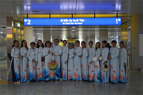 Trải nghiệm tàu metro