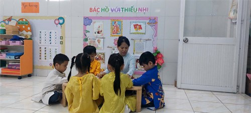 Không gian văn hóa hồ chí minh lớp lá 2