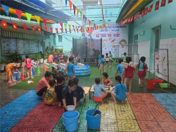 Hội thao với nước