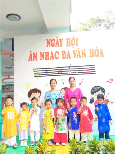 Lớp Mầm 2
