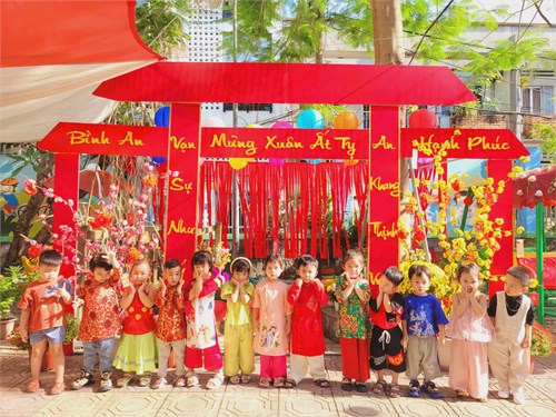 Trường Mầm non 5 chào đón Xuân Ất Tỵ 2025