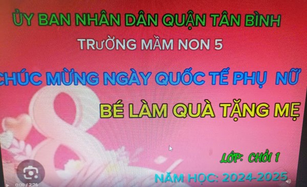 Lớp Chồi 1- Hình ảnh Bé làm quà chúc mừng Mẹ ngày 8-3