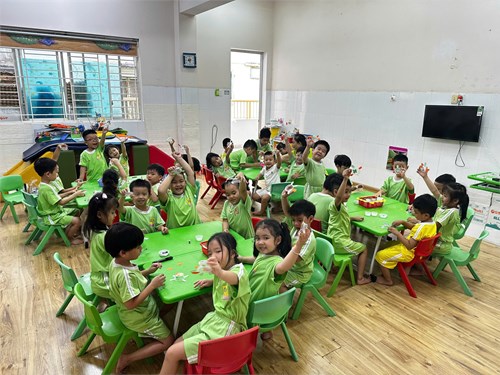 Tạo hình:   con rùa 