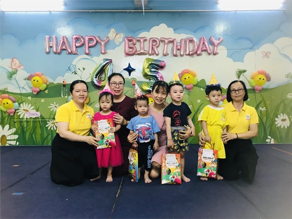 Chúc mừng sinh nhật các bé yêu lớp 13-24 tháng