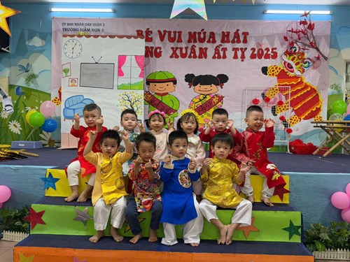 Văn nghệ chào đón xuân Ất Tỵ 2025