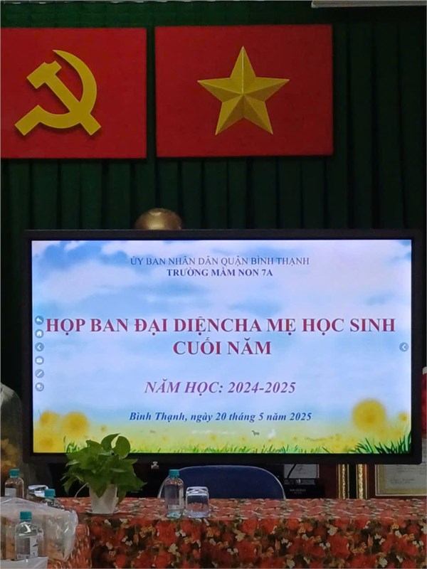 Họp tổng kết năm học 2024-2025 với ban đại diện CMHS các lớp