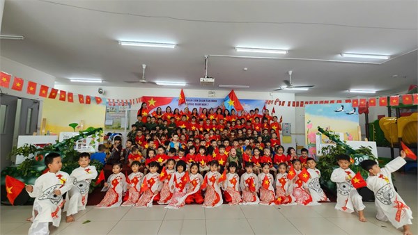 Hoạt động chào mừng 50 năm giải phóng miền nam thống nhất đất nước (30/4/1975 - 30/4/2025)