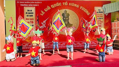 Trường Mầm Non 8: Tổ chức Lễ Giỗ Quốc Tổ Hùng Vương tại 2 cơ sở:
               ❤️‍🔥🪷Dù ai đi ngược về xuôi
           Nhớ ngày Giỗ Tổ mồng 10 tháng 03🪷❤️