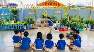 HĐVCNT:  Trồng cây ăn trái 