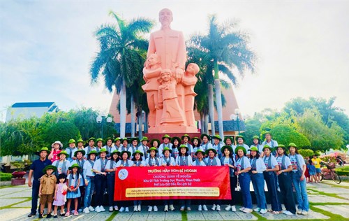 Trường Mầm non Bé Ngoan tổ chức các hoạt động hướng đến chào mừng kỷ niệm 115 năm Ngày Quốc tế Phụ nữ 08/3 (08/3/1910 – 08/3/2025) và 1985 năm Cuộc khởi nghĩa Hai Bà Trưng: Phong trào “Ba đảm đang” – Niềm tự hào của Phụ nữ Việt Nam.