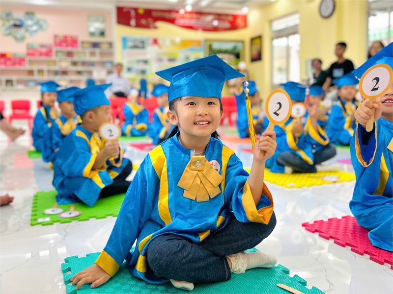  Trạng Nguyên Nhí - sân chơi trí tuệ đầy hứng khởi của các bé Lớp Lá 1 - Trường Mầm non Bé Ngoan Quận 1