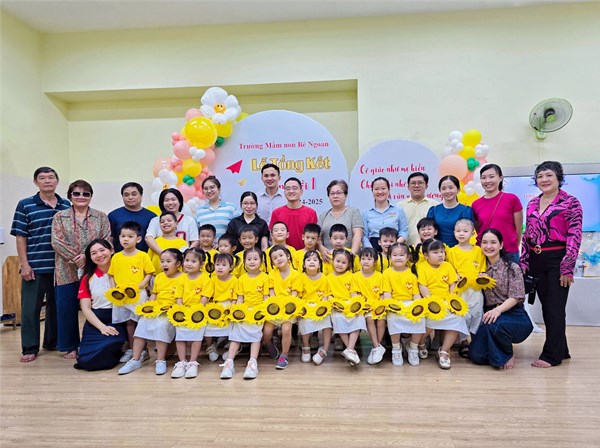Lớp Chồi 1 từng bừng tổ chức lễ tổng kết và khen thưởng học sinh năm học 2024 - 2025