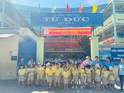 Học sinh khối Lá tham quan trường Tiểu học Từ Đức - Năm học: 2024-2025