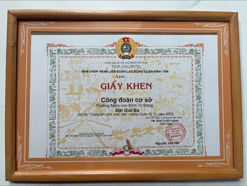 Sáng ngày 23/01/2023 CĐCS Trường Mầm non Bình Trị Đông tham gia hội thi “Gói bánh Tét- Trang trí cành mai, cành đào mừng Xuân Ất Tỵ năm 2025 tại LĐLĐ quận Bình Tân